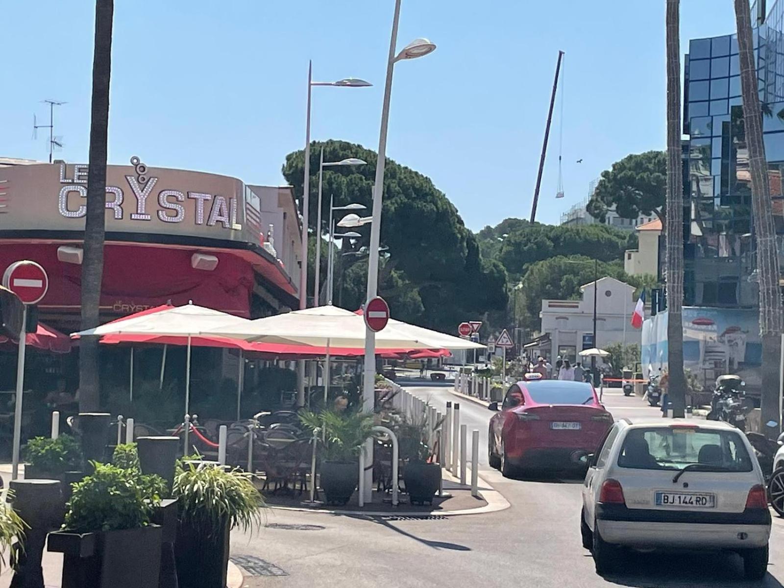 Urban Riviera Juan Les Pins - Queen Room المظهر الخارجي الصورة